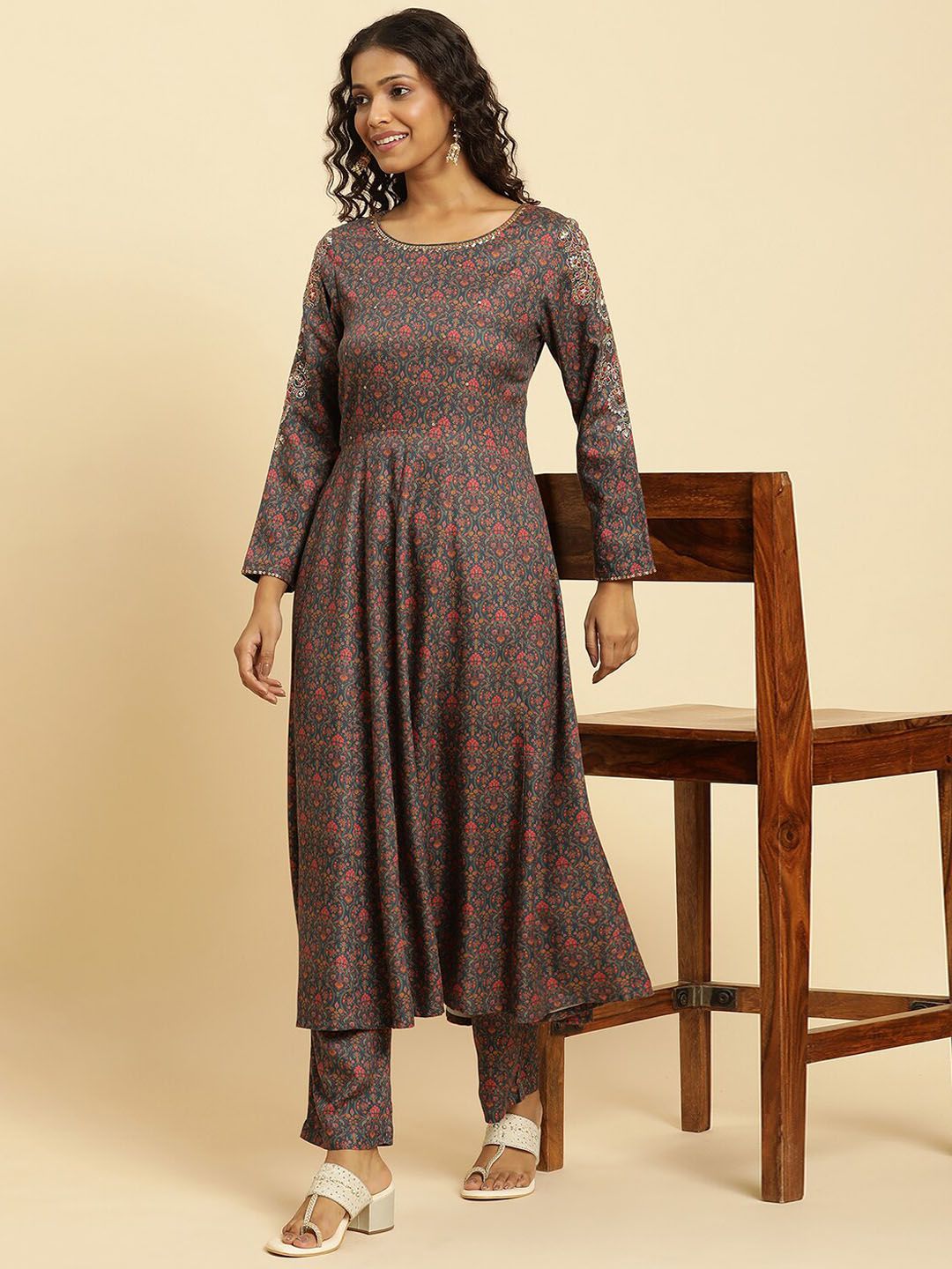 W Ethnic Motifs Printed Regular Sequinned Kurta with Trousers
