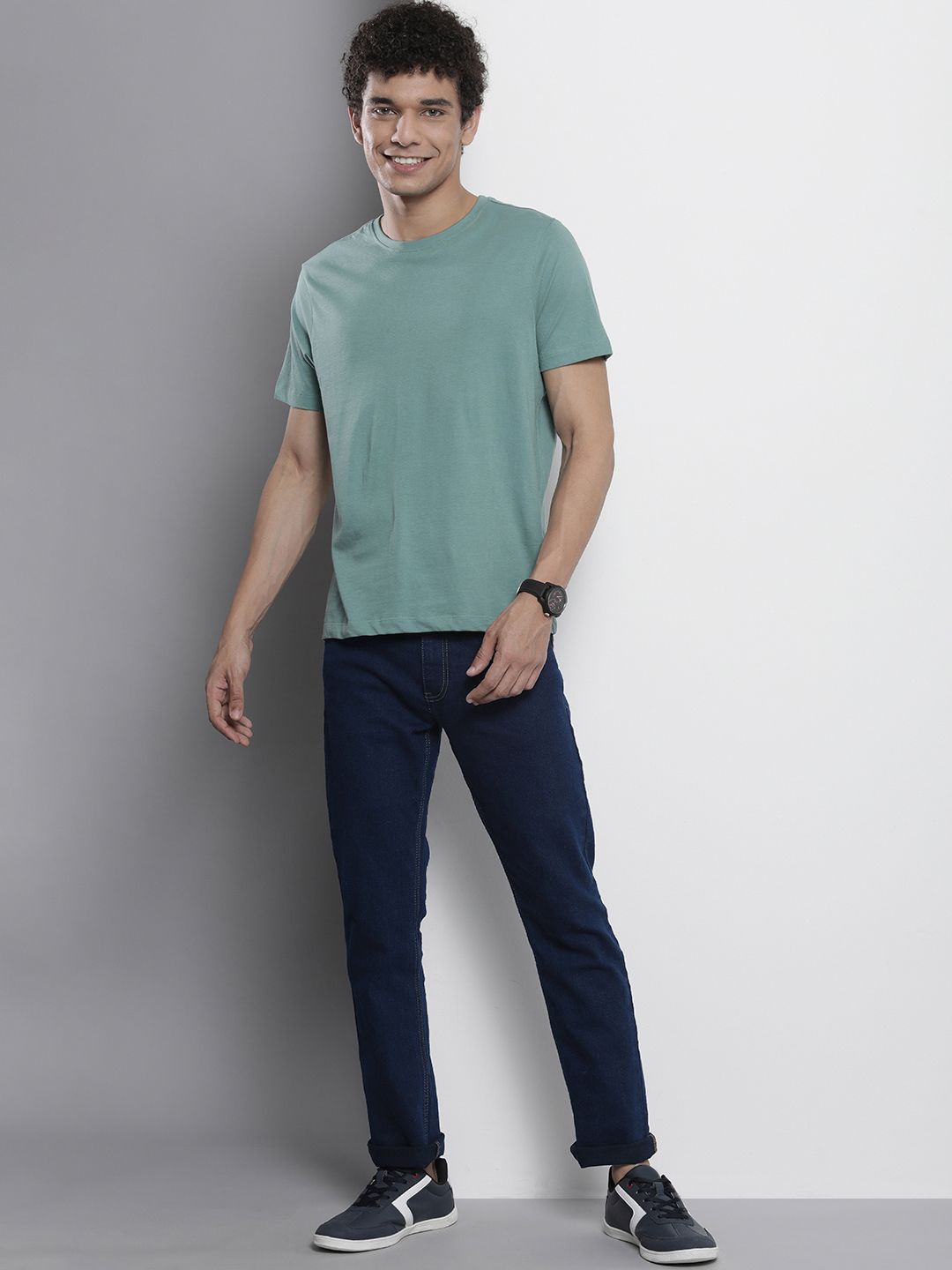 The Indian Garage Co Men Slim Straight Fit Stretchable Jeans