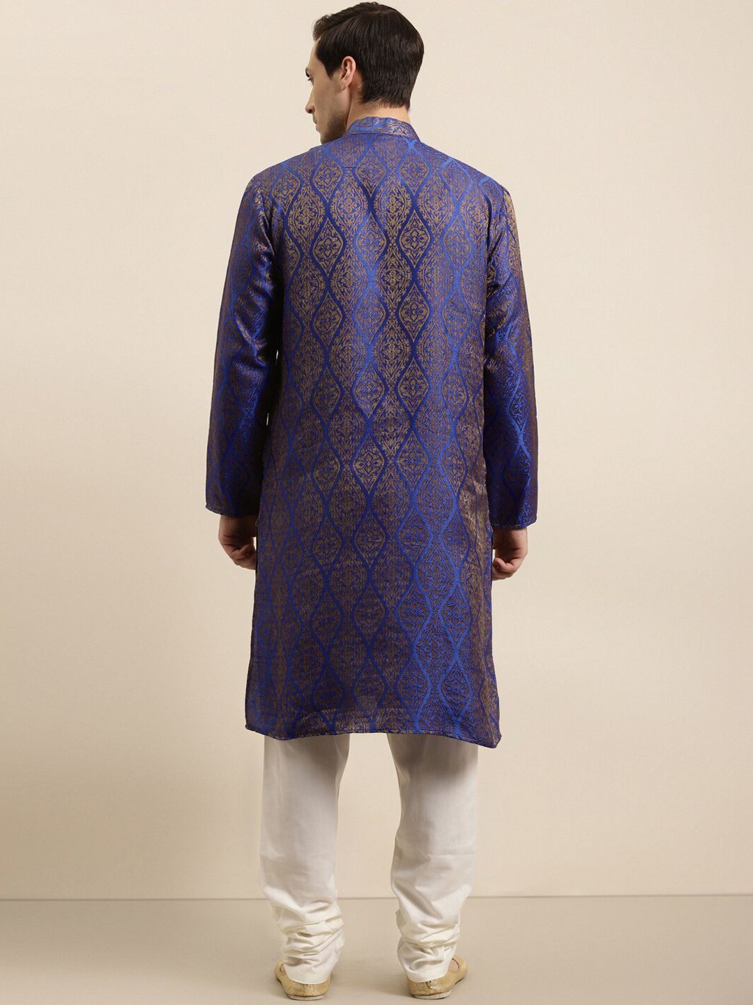 SOJANYA Motif Etnik Rekaan Tenunan Jacquard Silk Kurta Biasa Dengan Churidar