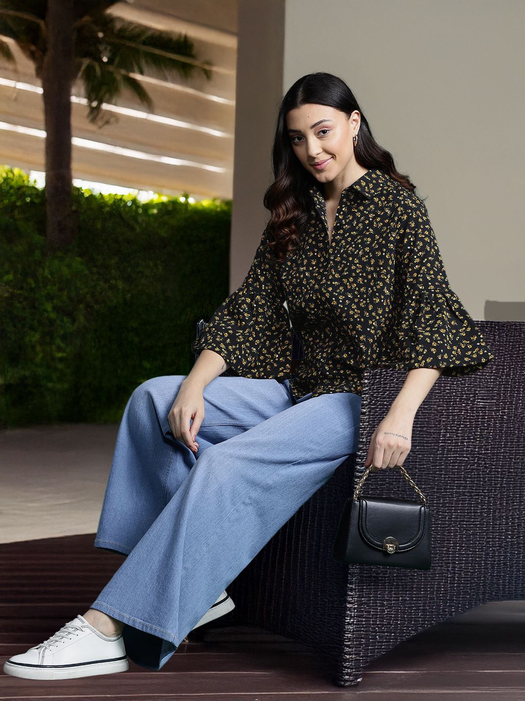 DressBerry Opaque Printed Bell Sleeves Casual Shirt