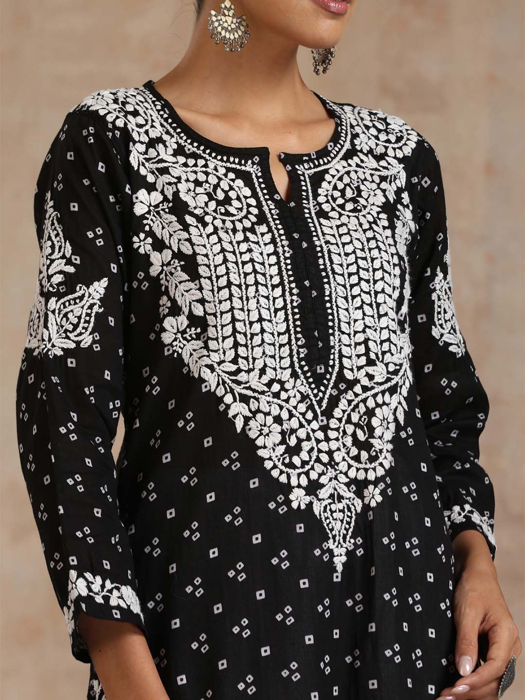 House of Chikankari Women Black Mulmul Chikankari Embroidered Kurta