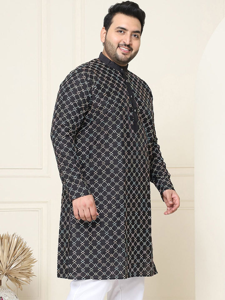 SOJANYA PLUS Embroidered Thread Work Kurta