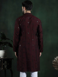 SOJANYA Ethnic Motifs Embroidered Mandarin Collar Sequinned Straight Kurta