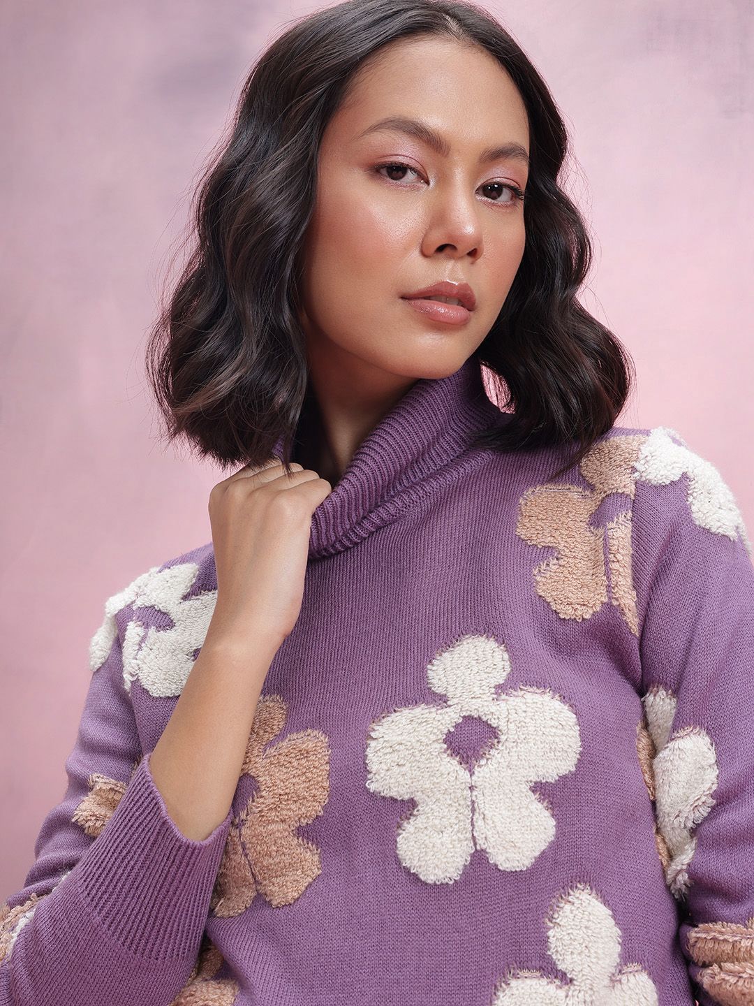 DressBerry Floral Turtle Neck Pullover