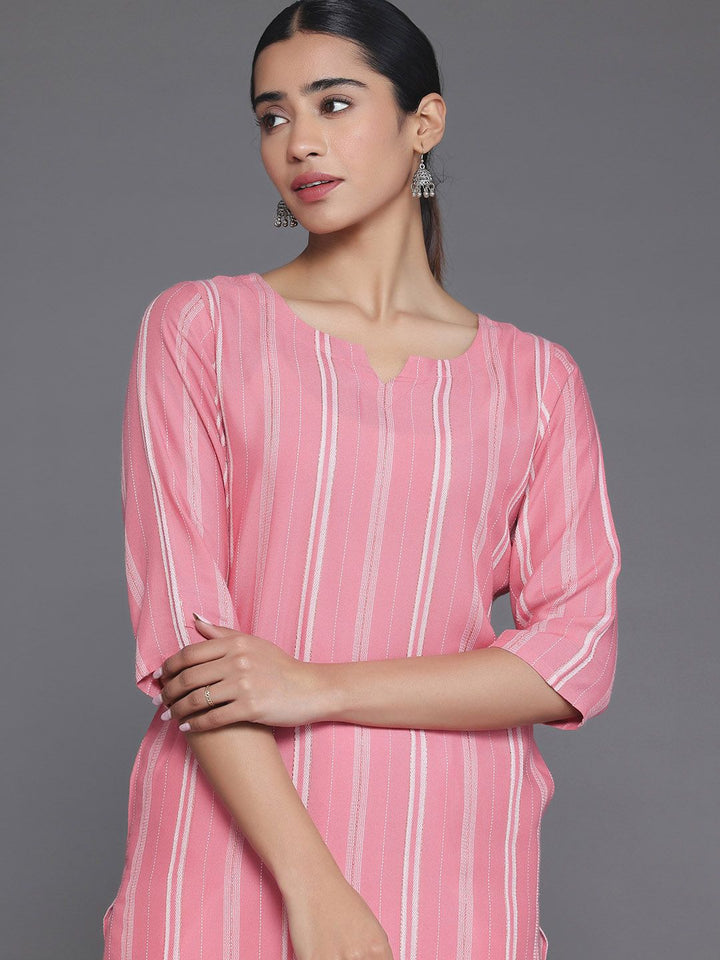 Libas Round Neck Striped Jacquard Kurta