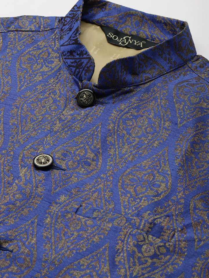 SOJANYA Men Beige & Blue Kurta with Churidar