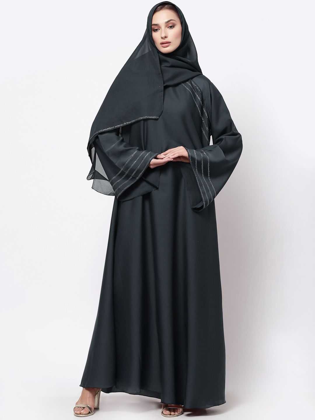 KLOTTHE Women Grey Embellished Burqa With Scarf