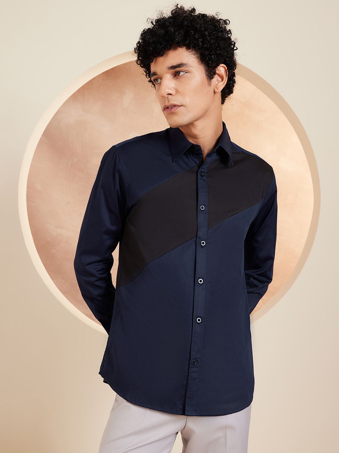 DENNISON Smart Colorblocked Cotton Casual Shirt