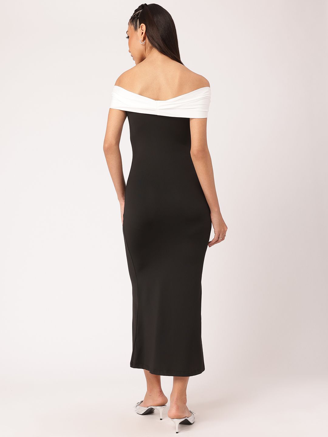 DressBerry Off-Shoulder Trendy Bodycon Bombshell Dress
