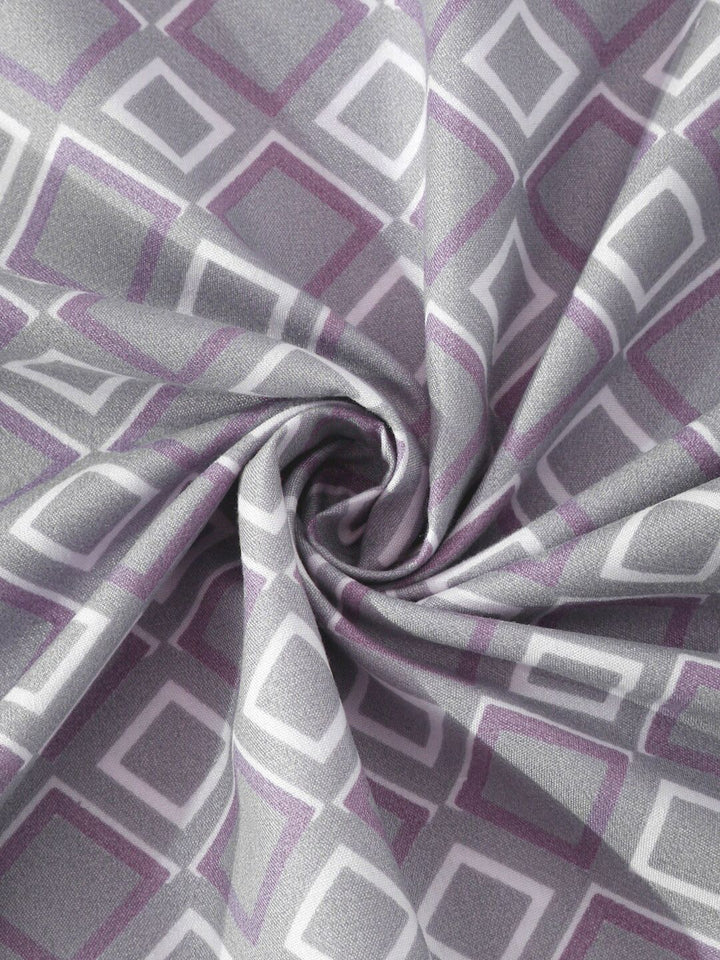 KLOTTHE Purple Geometric Patterned 300 TC Fitted King Bedsheet With 2 Pillow covers