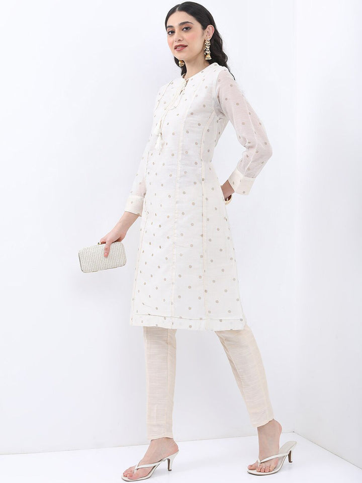 Vishudh Polka Dots Printed Tie-Up Neck Regular Kurta With Trousers