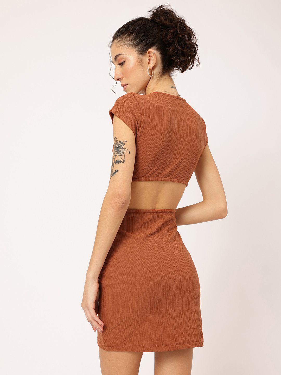 DressBerry Ribbed Cut-Out Back Mini Bodycon Dress