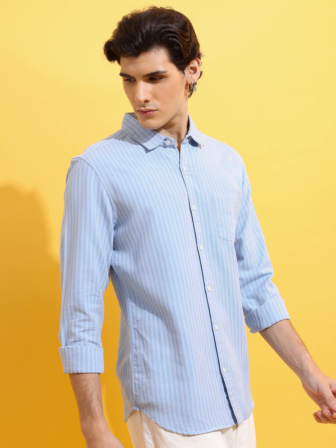 HIGHLANDER Men Blue Slim Fit Opaque Striped Casual Shirt
