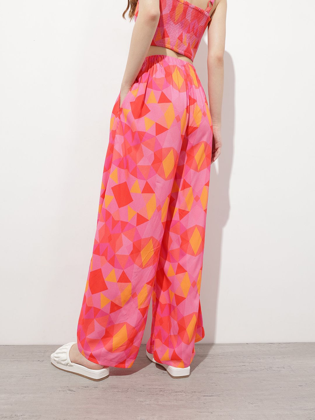 DressBerry Women Pixel Perfect Printed Trouser