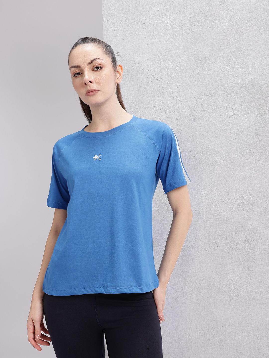 HRX by Hrithik Roshan Stripe Detail Training T-shirt