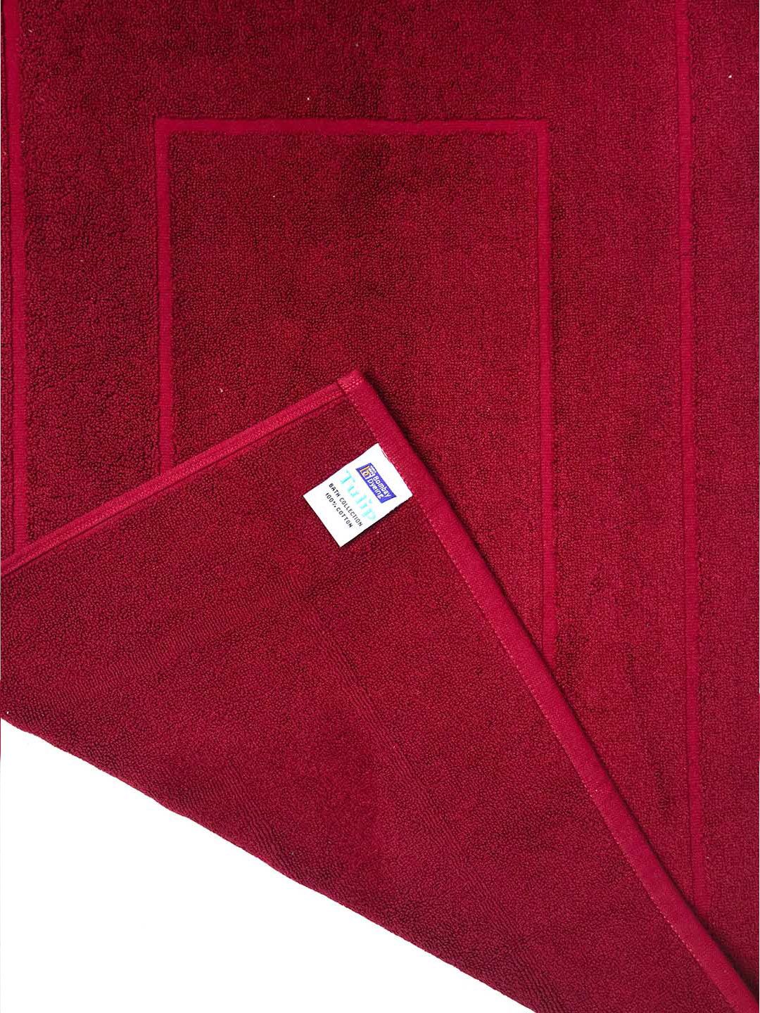 BOMBAY DYEING Maroon Textured Pure Cotton Anti Skid Bath Rugs