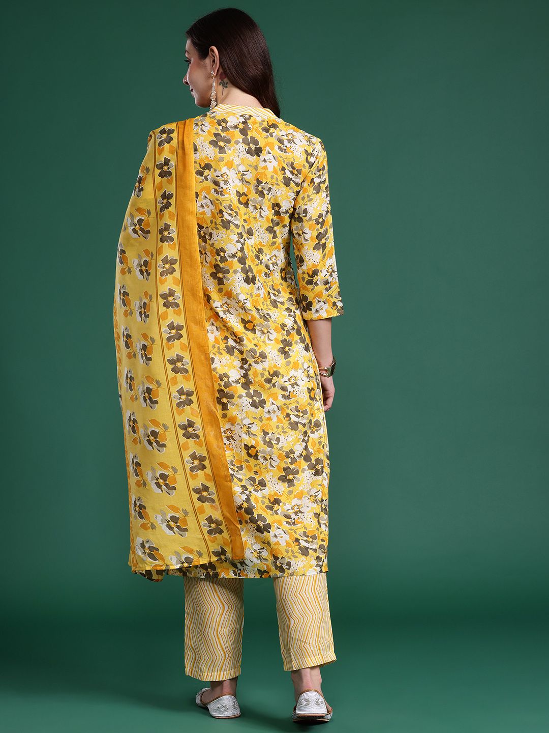 Indo Era Floral Printed Regular Pure Cotton Kurta with Trousers & Dupatta
