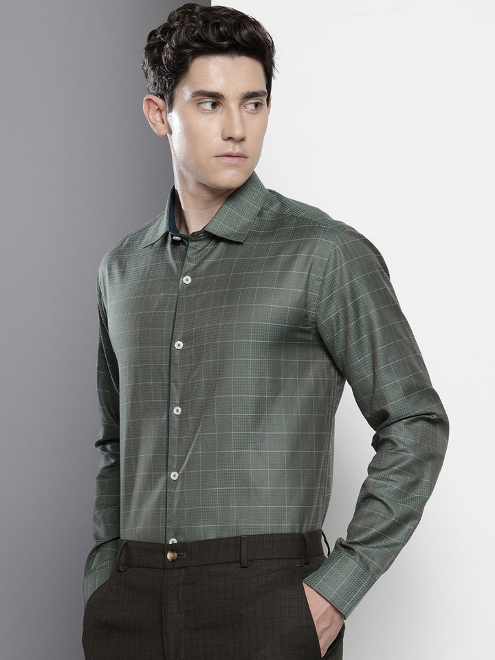 The Indian Garage Co. X Luxe Slim Fit Checked Formal Shirt