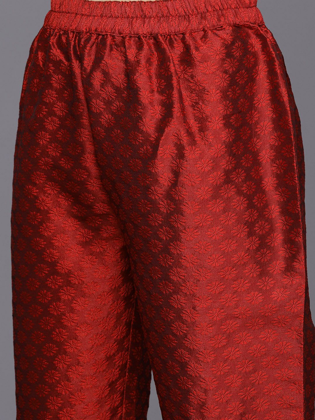 Varanga Yoke Design Regular Thread Work Kurta with Trousers & With Dupatta
