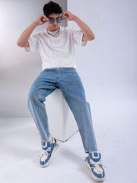 The Indian Garage Co Men Relaxed Fit Slash Knee Light Fade Jeans