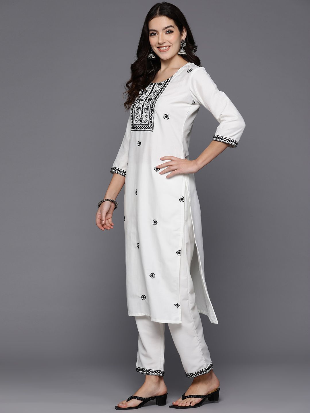 Indo Era Women Embroidered Regular Thread Work Kurta with Trousers & Dupatta