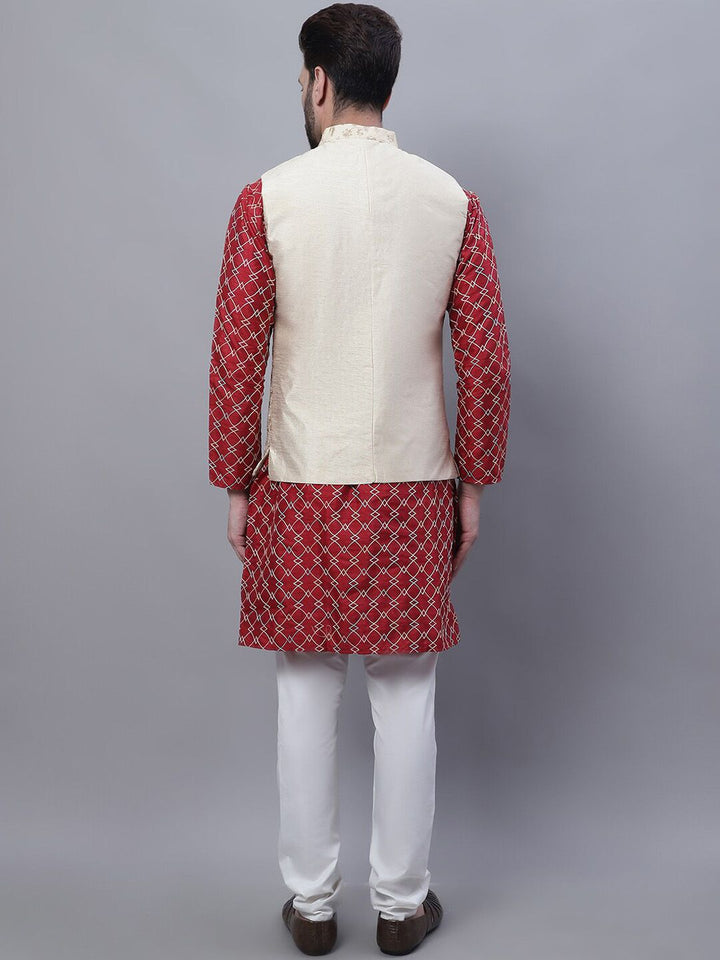 SOJANYA Embroidered Mandarin Collar Kurta with Pyjamas & Nahru Jacket