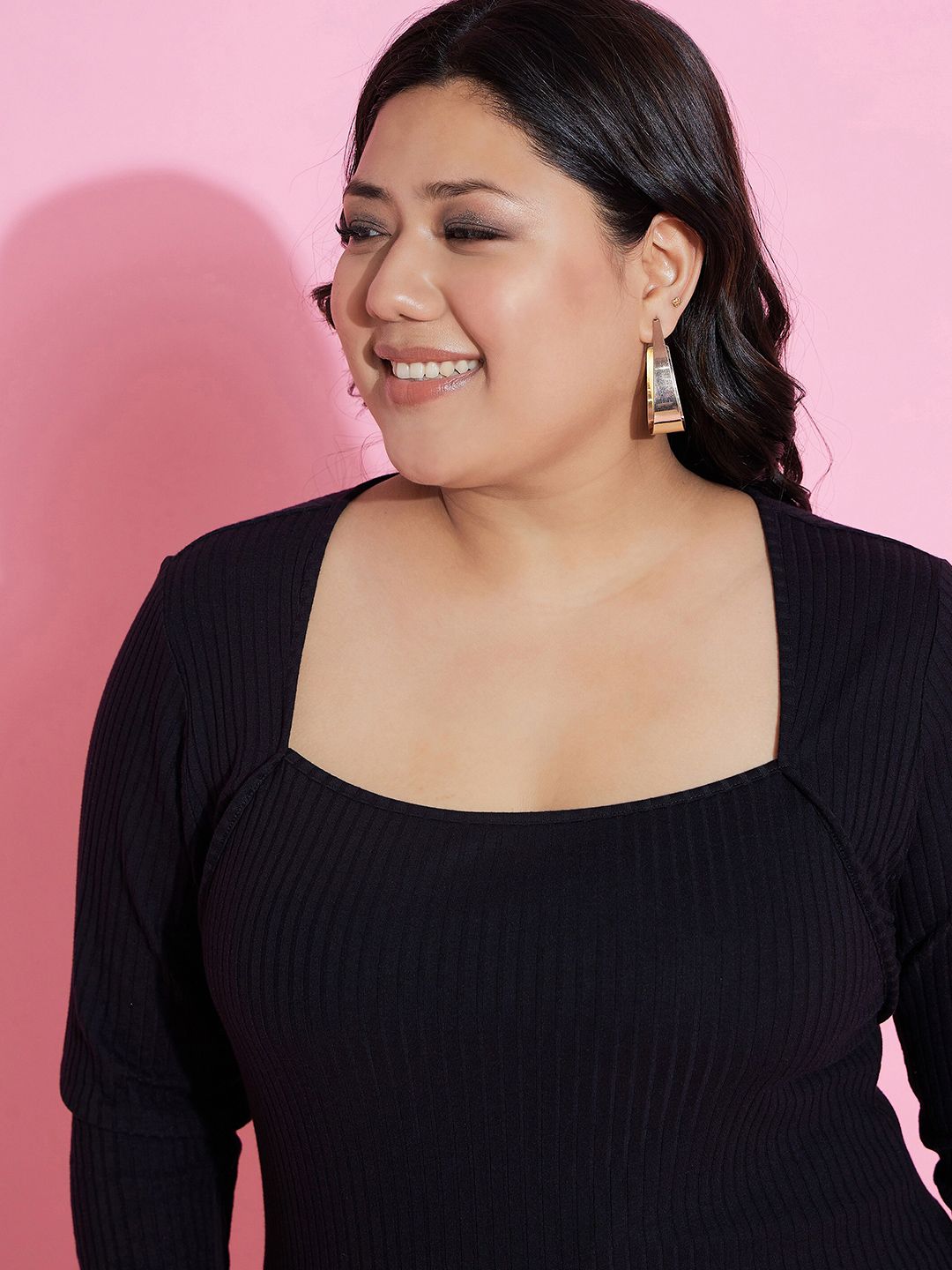 SASSAFRAS Curve Plus Size Square Neck Top