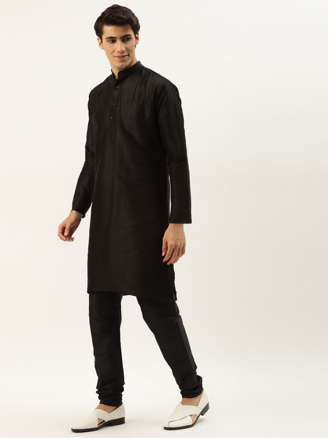 SOJANYA Men Black Thread Work Kurta with Churidar & Nehru Jacket