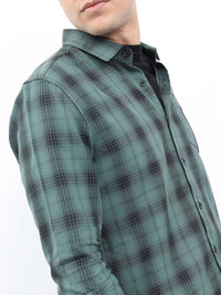 HIGHLANDER Men Slim Fit Checked Casual Shirt