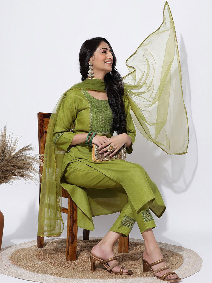 KALINI Ethnic Motifs Embroidered Yoke Design Kurta With Trousers & Dupatta