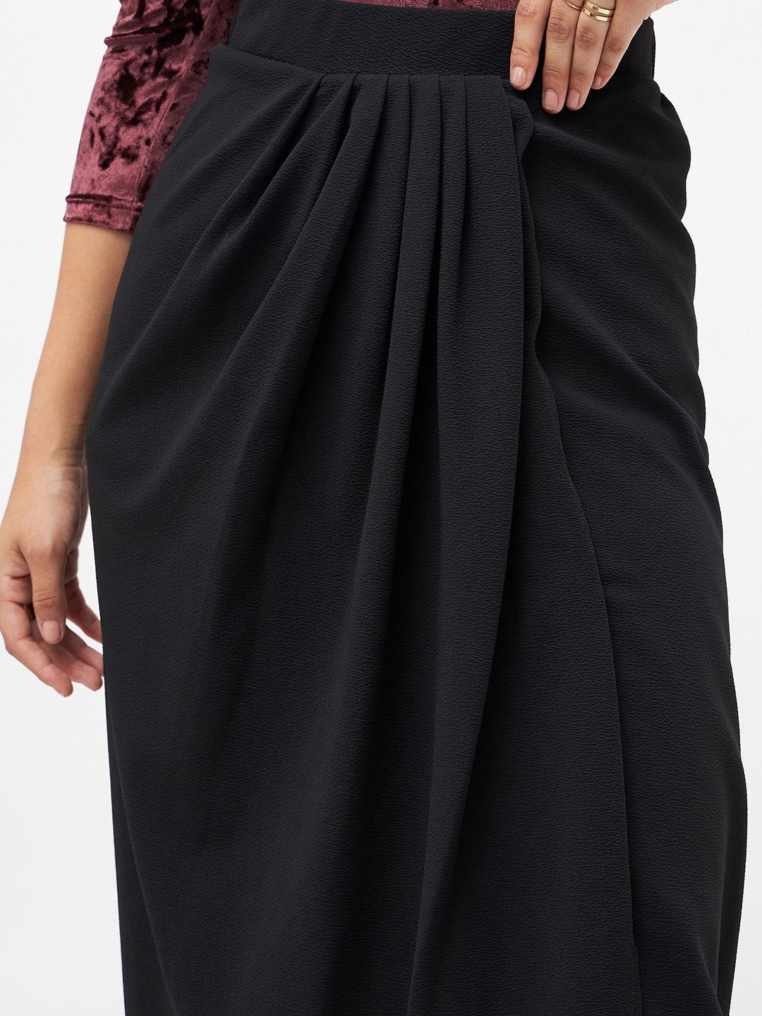 SASSAFRAS Black Midi Wrap Skirt