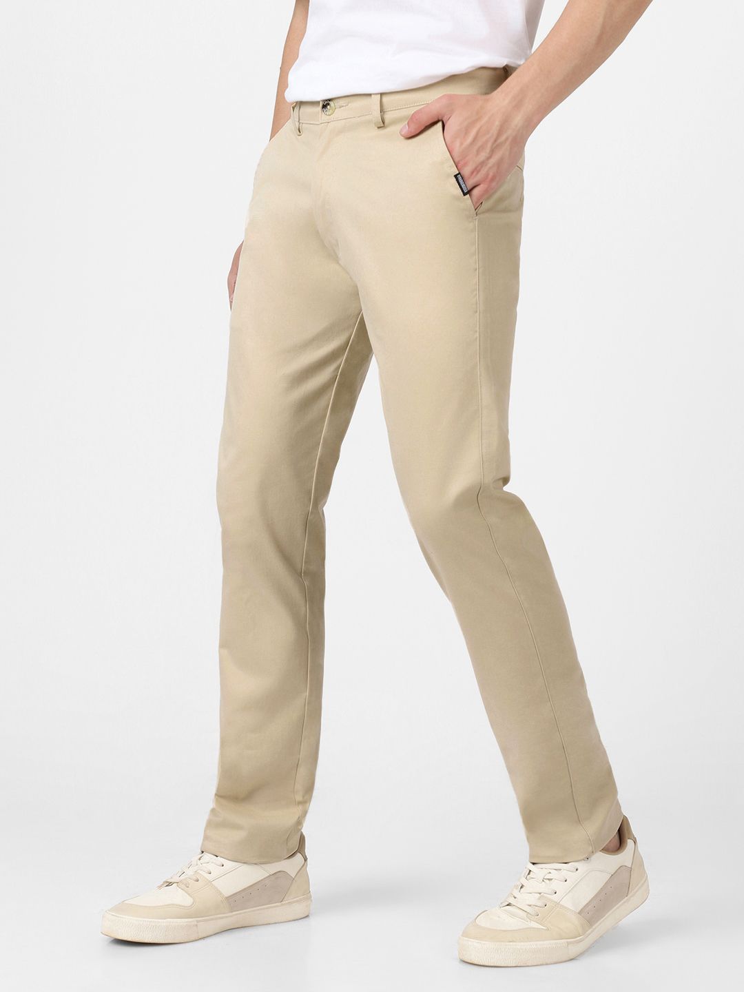 Urbano Fashion Men Cream-Coloured Slim Fit Pure Cotton Chinos