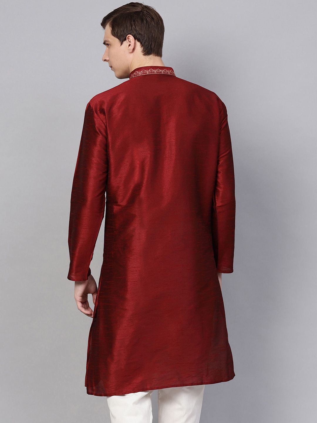 SOJANYA Men Maroon Yoke Design Straight Kurta