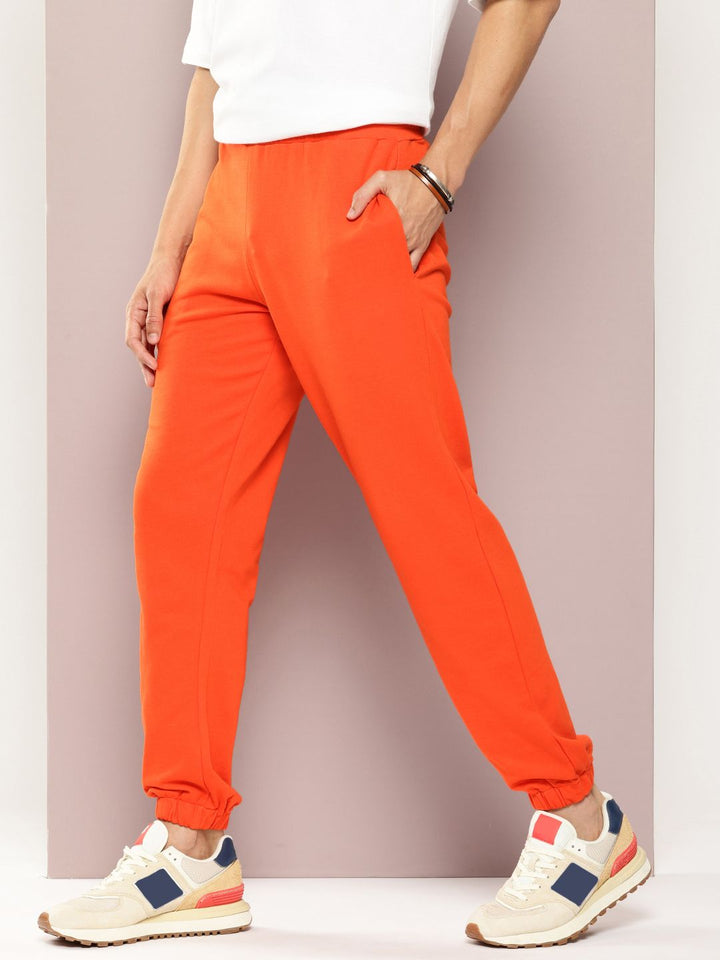 Dillinger Men Solid Joggers