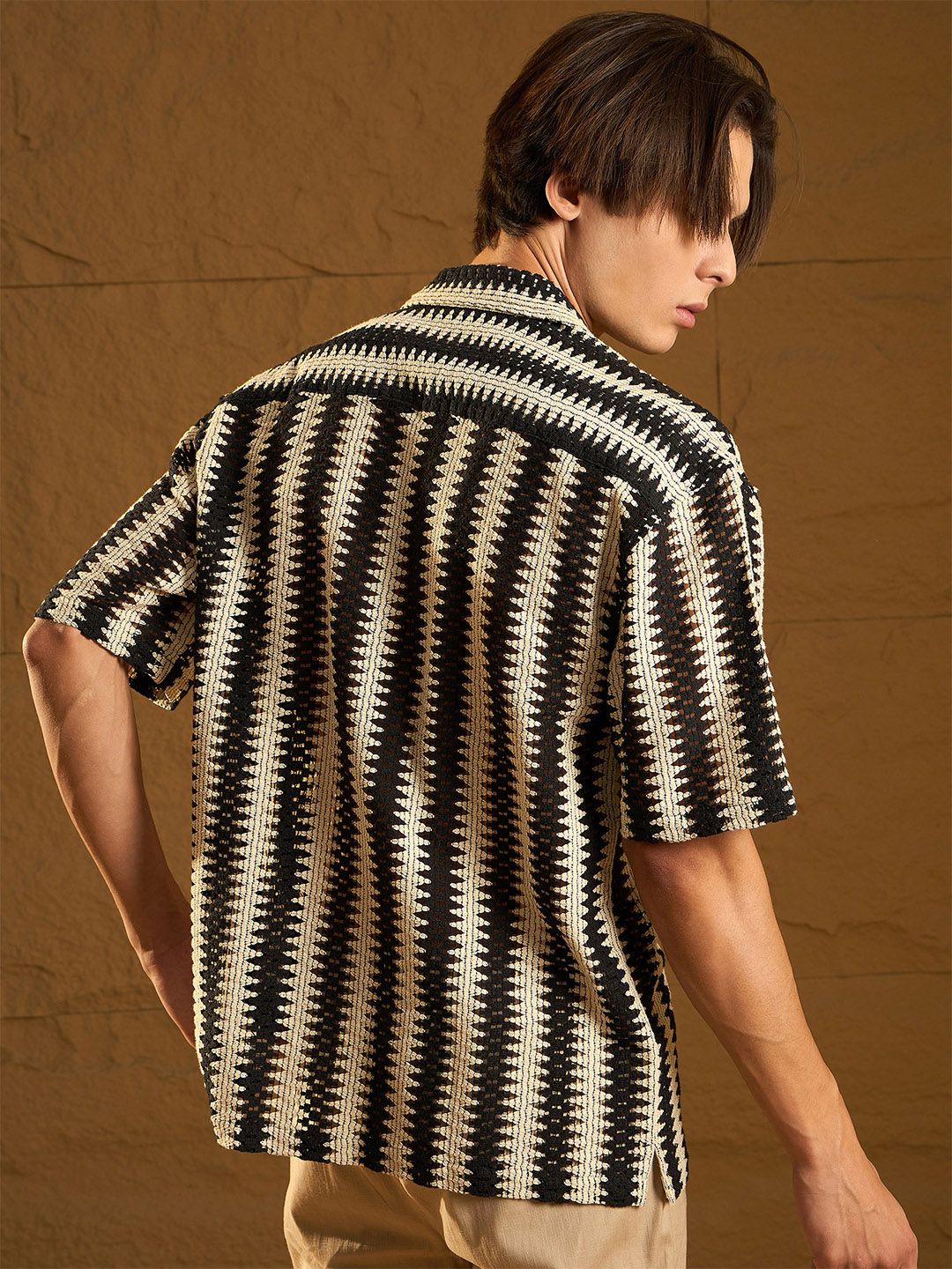 DENNISON Men Zig Zag Pattern Oversized Crochet Shirt