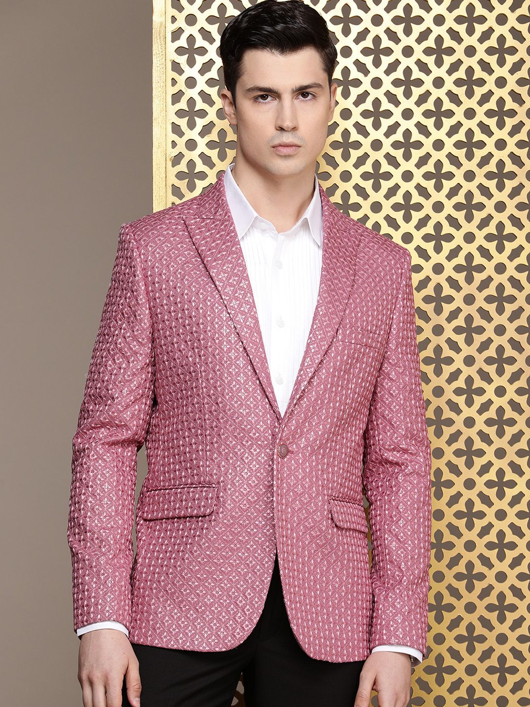 House of Pataudi Single-Breasted Sequinned Blazers