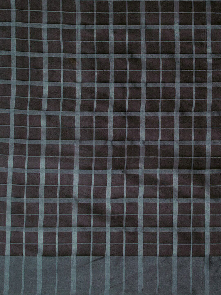 Saree mall Checks Silk Blend Saree