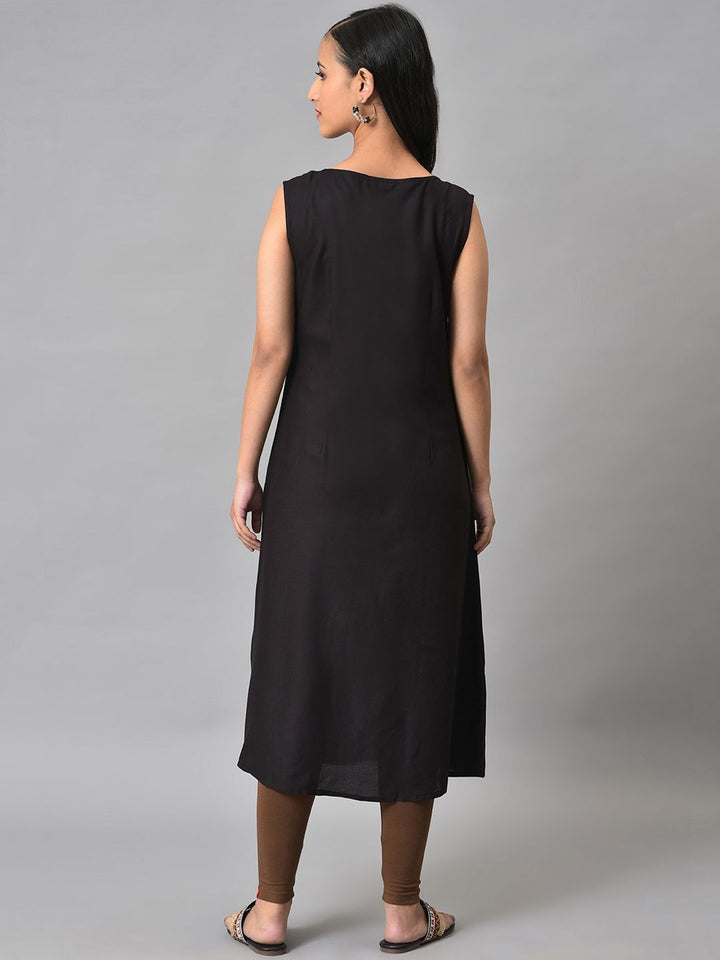 W Ethnic Motifs Embroidered Layered Kurta