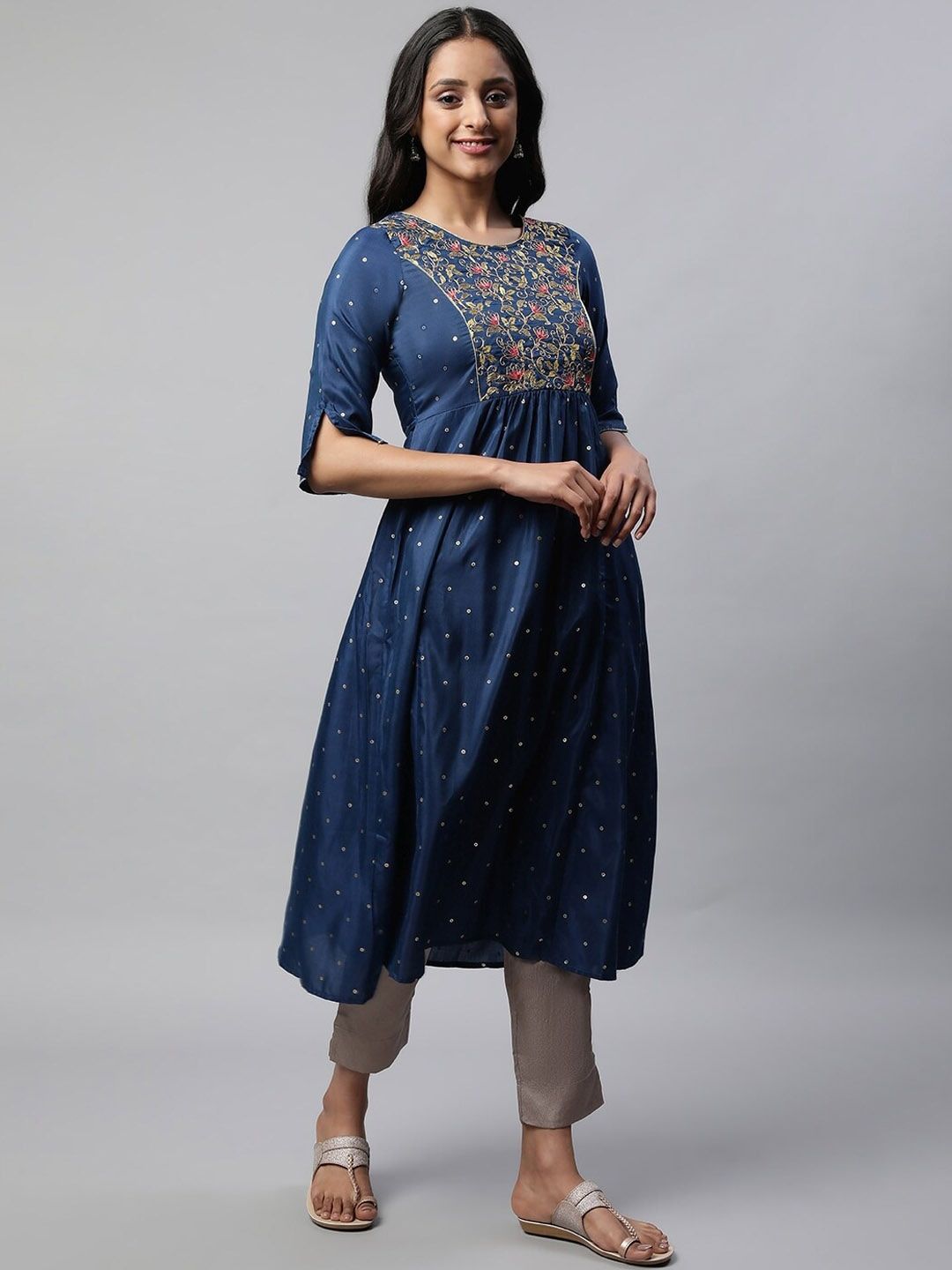 AURELIA Floral Eembroiderd  Sequined Pleated A-Line Kurta