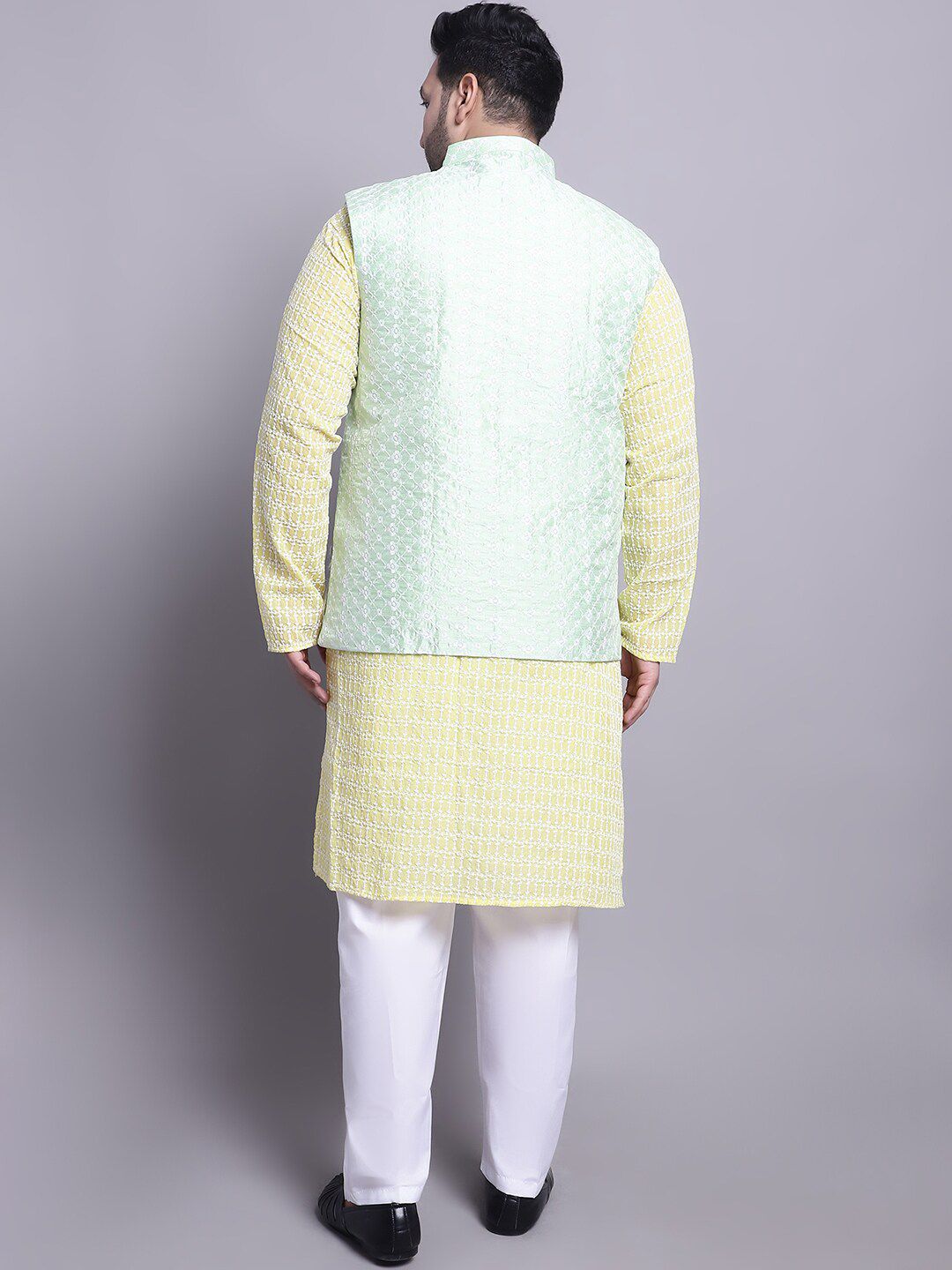 Kurta Sulam Motif Etnik SOJANYA PLUS Bersama Baju Tidur & Jaket Nehru