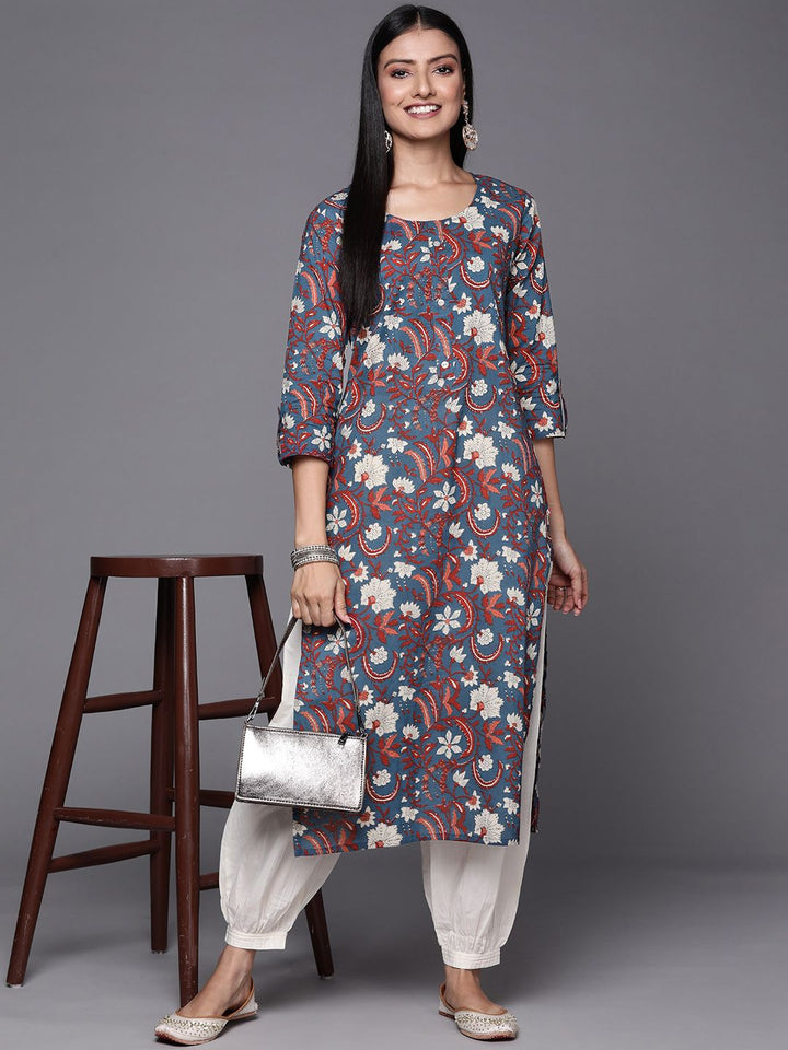 Varanga Women Blue & Maroon Floral Printed Indie Prints Kurta