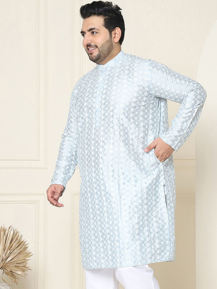 SOJANYA PLUS Men Grey & White Chikankari Embroidered Kurta