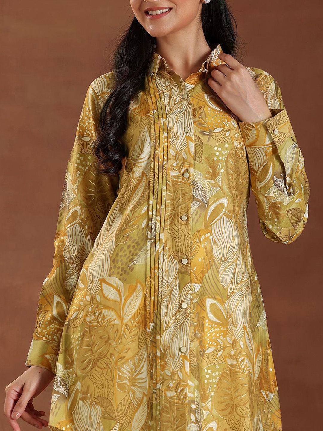 Libas Women Floral Printed Shirt Collar Kurti