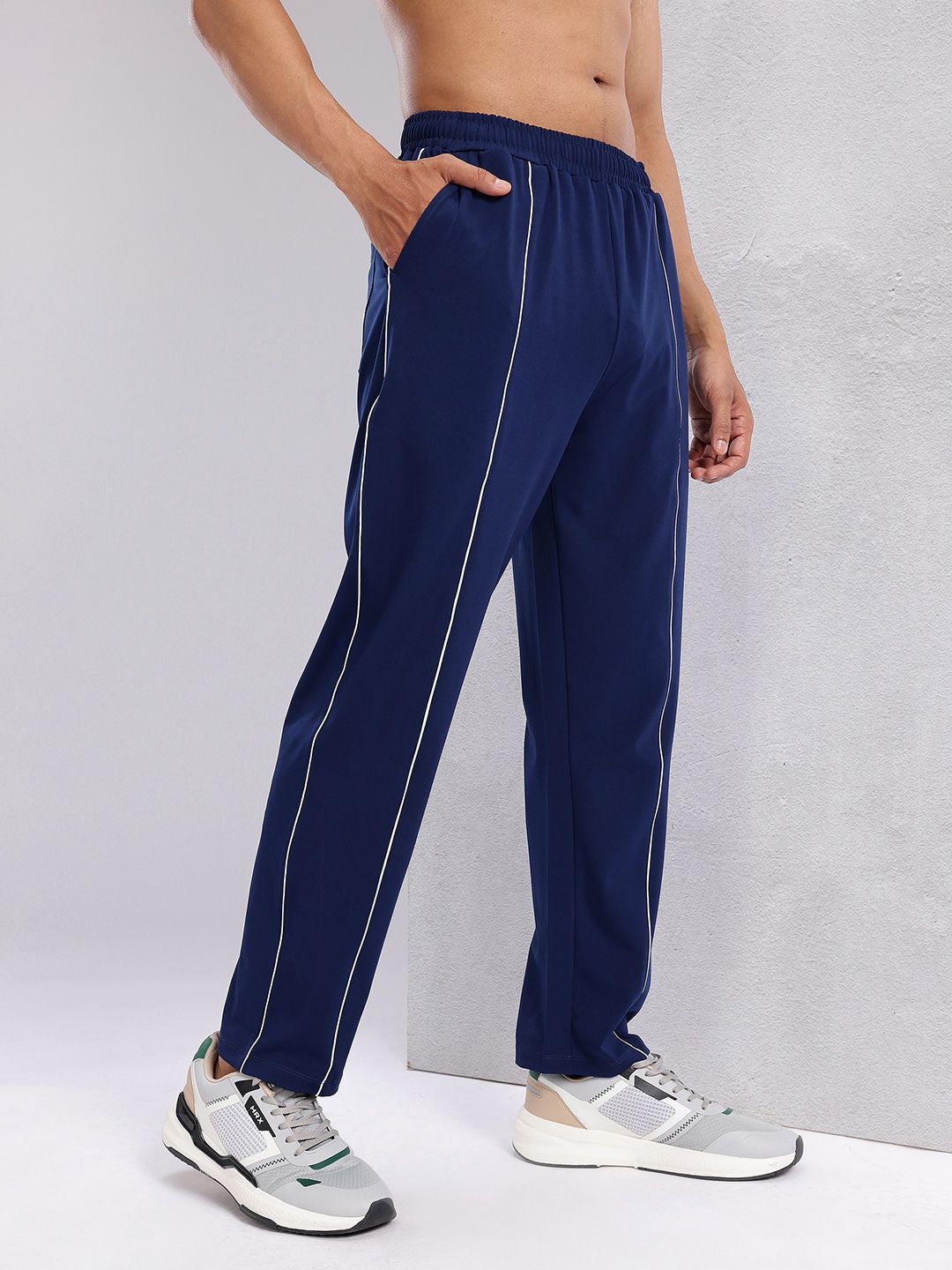 HRX by Hrithik Roshan Men Contrast Piping Training Track Pants