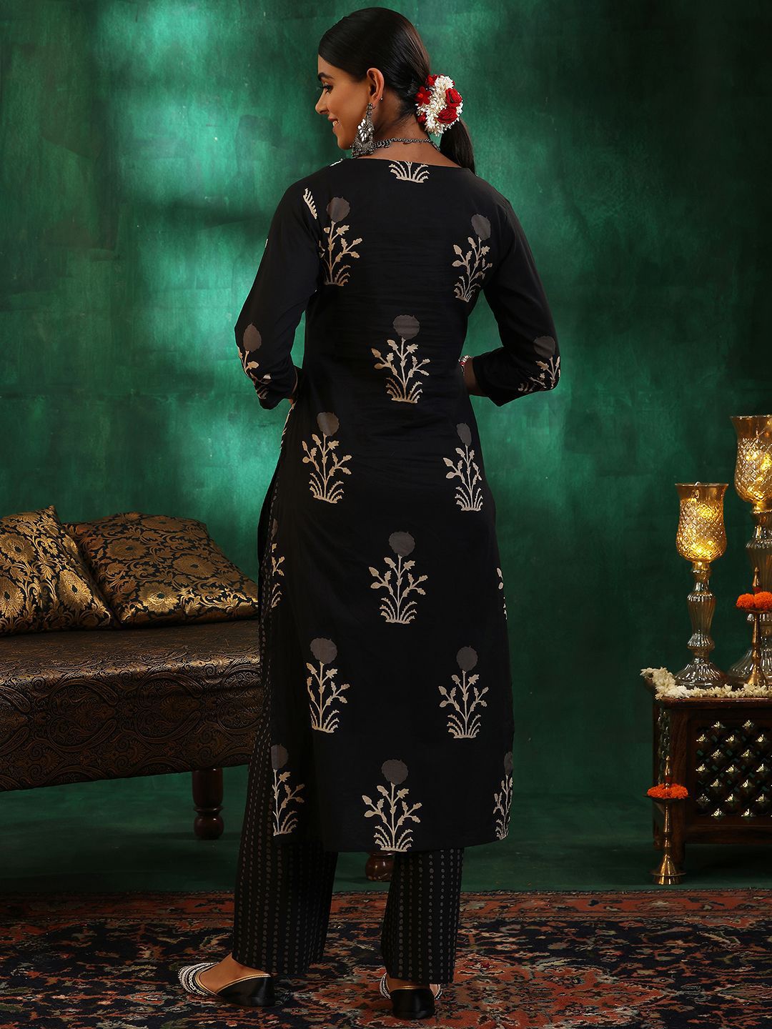 Libas Women Floral Printed Regular Beads and Stones Pure Cotton Kurta with Trousers
