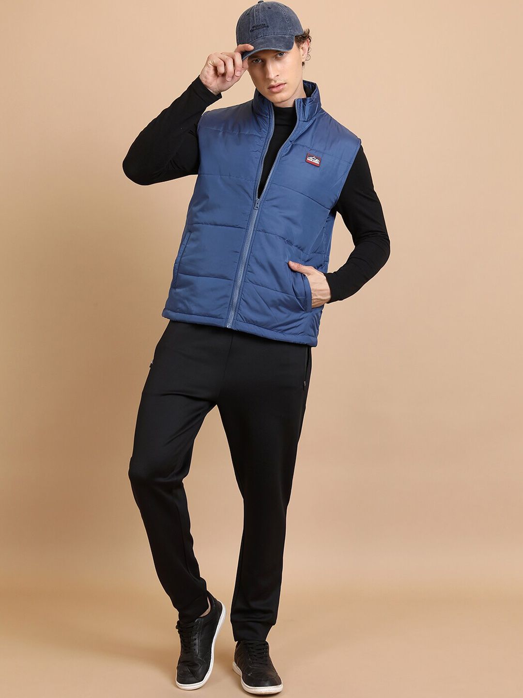 HIGHLANDER High Neck Regular Fit Padded Jacket