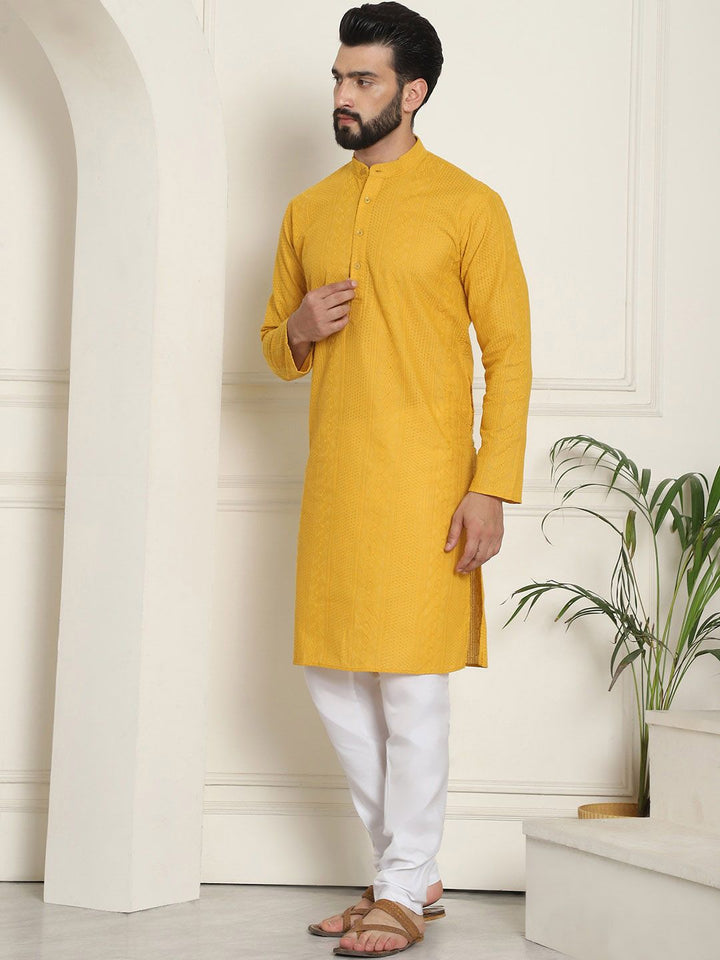 SOJANYA Geometric Embroidered Thread Work Pure Cotton Straight Kurta With Churidar