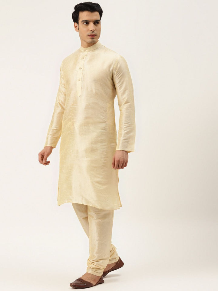 SOJANYA Men Cream-Coloured & Black Solid Kurta with Churidar & Jacket