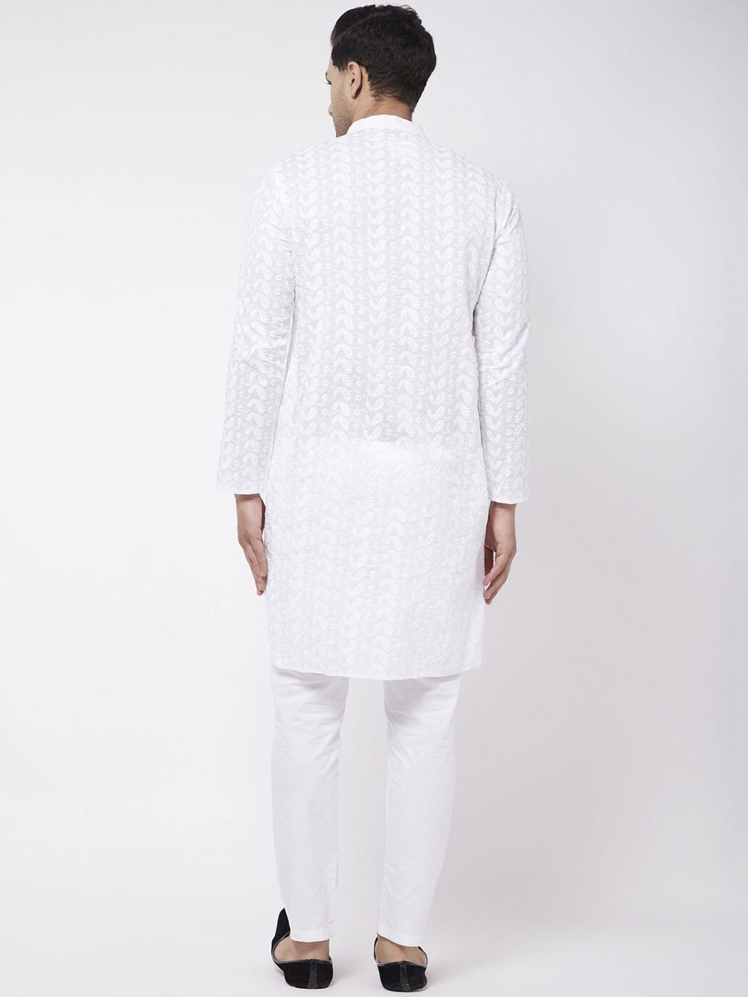 VASTRAMAY Men White Chikankari Pure Cotton Kurta with Churidar