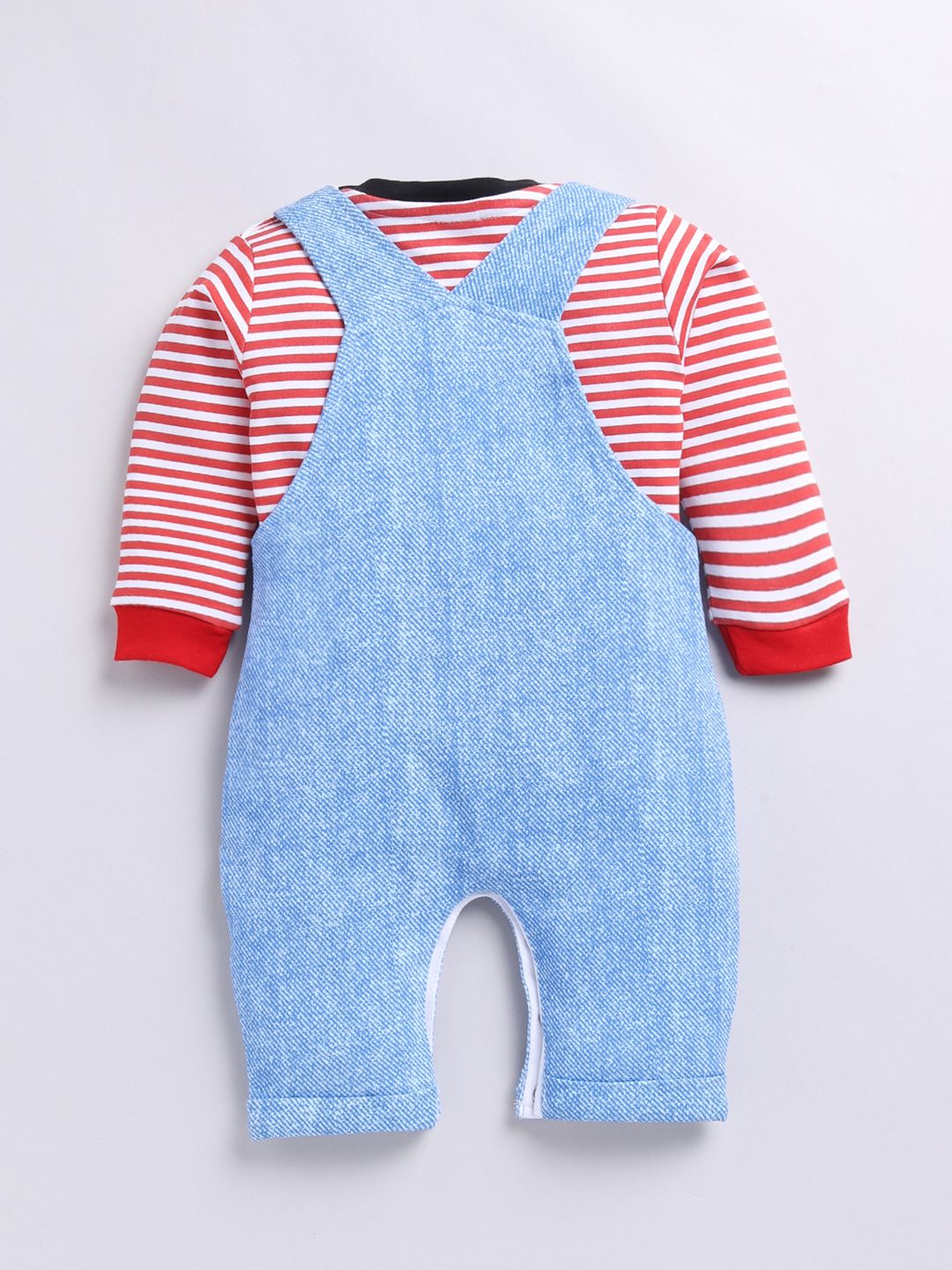 Moms Love Infant Boys Pure Cotton Dungaree With Striped T-shirt